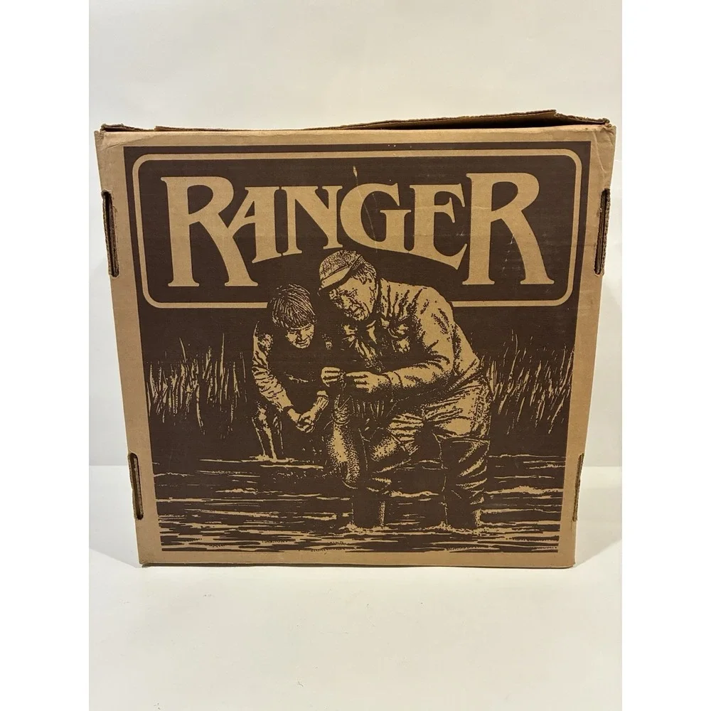 Ranger A207 Insulated Rubber Chest Waders Size 12 Cleated Boots Fishing Hunting